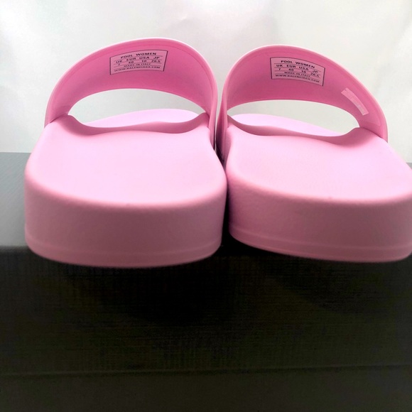 Balenciaga Logo Pool Slides - Picture 4 of 12
